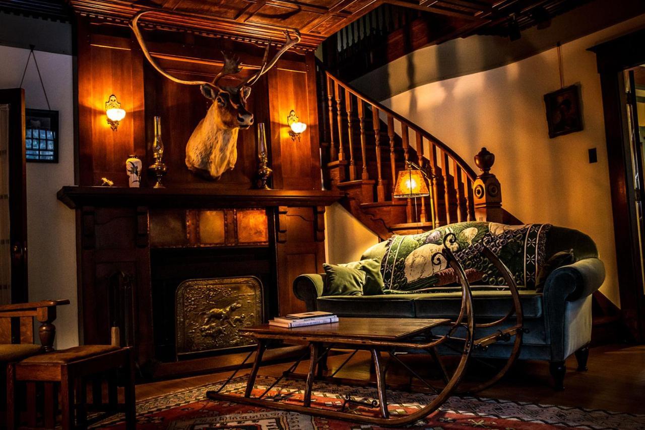 Bed and Breakfast The Craftsman House Bragg Creek Exterior foto